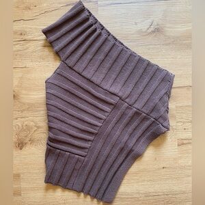 Molly Green Brown Top